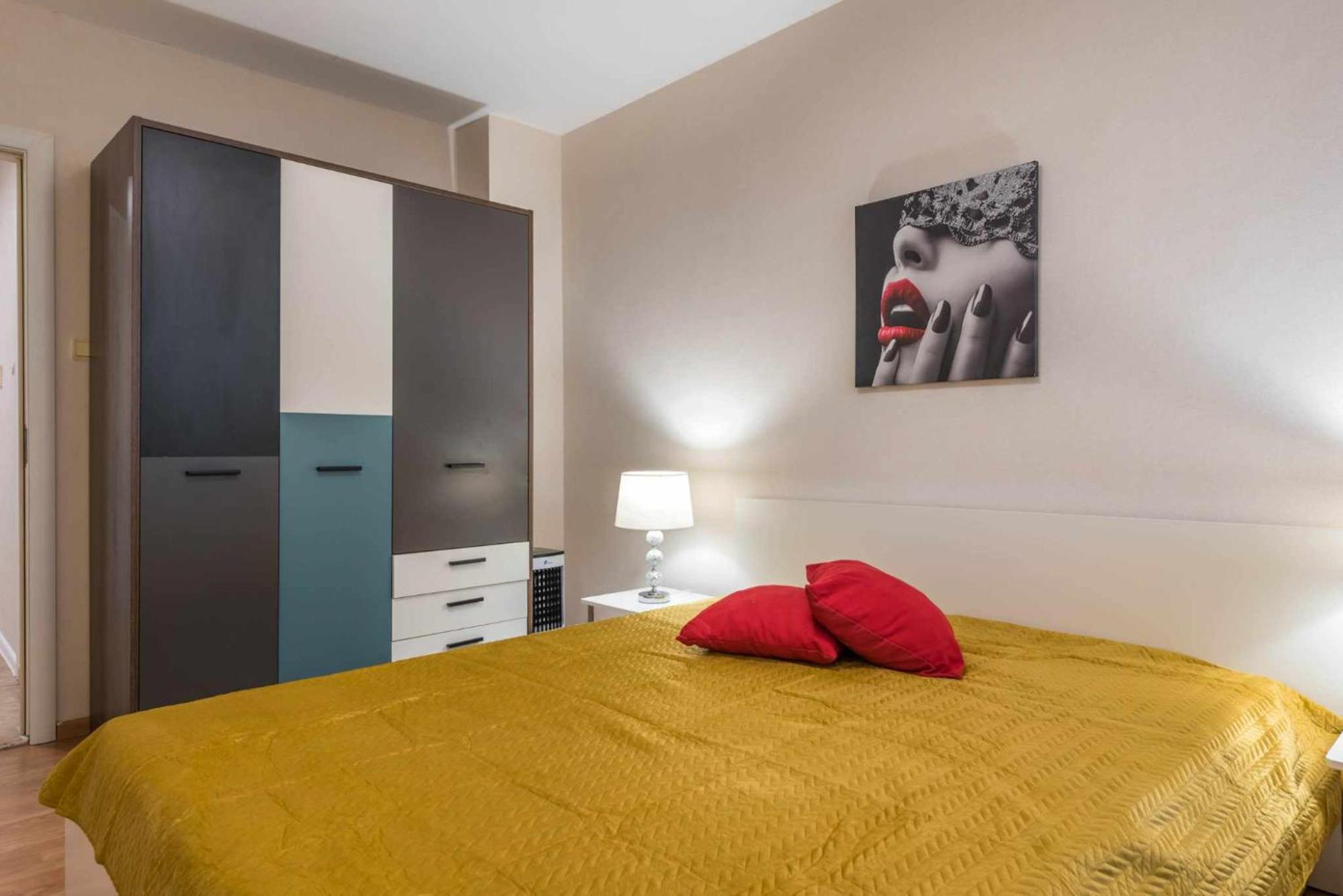 Red Velvet Apartment ヴァルナ エクステリア 写真